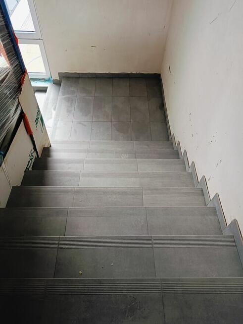 Wykończenia wnętrz, glazurnictwo w pełnym zakresie