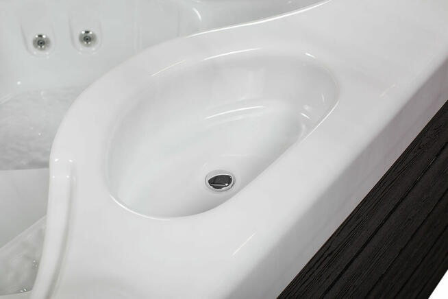 Wanna spa jacuzzi ogrodowe 6-os. Wellis Jupiter