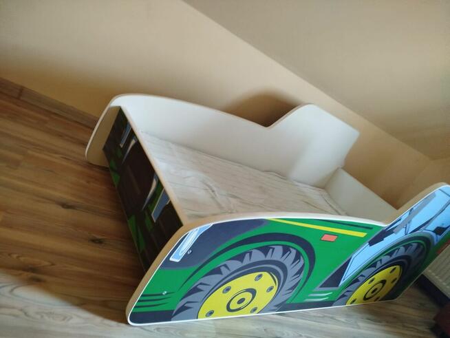 Łóżeczko dziecięce traktor