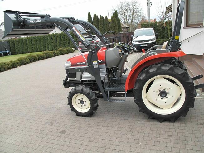 Mini Traktorek Yanmar EF220 22KM 4X4 Wspomaganie Rewers