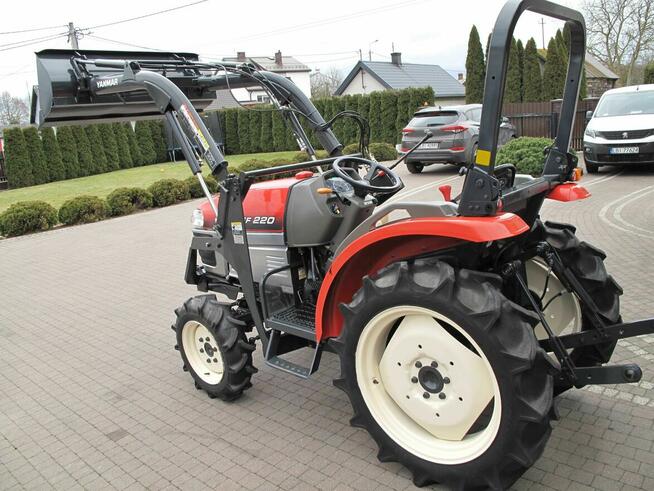 Mini Traktorek Yanmar EF220 22KM 4X4 Wspomaganie Rewers