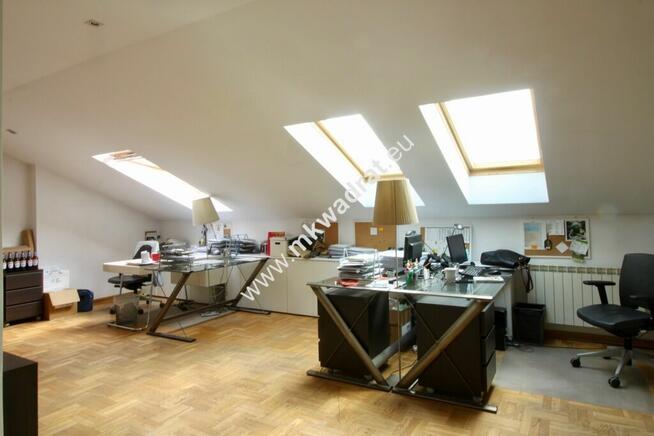 ATRAKCYJNE 220 m2 BIURO W ŚCISŁYM CENTRUM METRO !