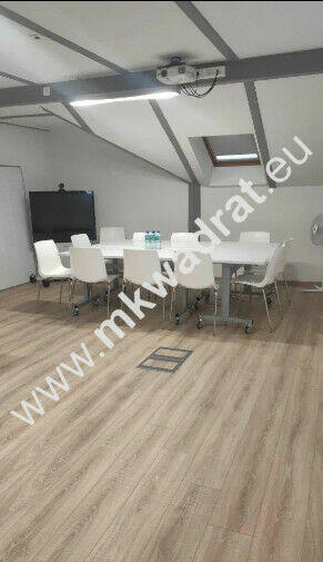 Idealne na siedzibę firmy - Praga Południe