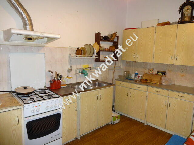 Dom w Podkowie Leśnej w centrum