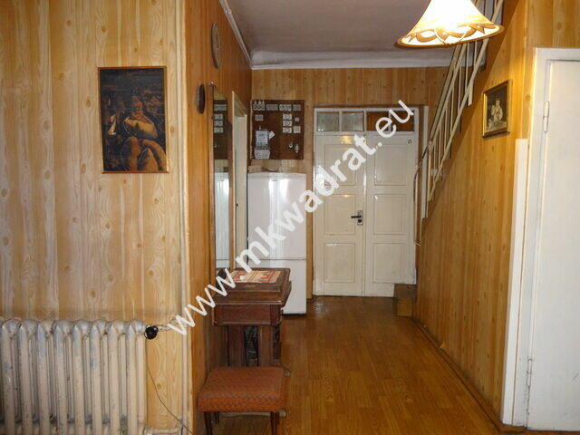 Dom w Podkowie Leśnej w centrum