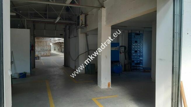 Biuro i hala w super lokalizacji.