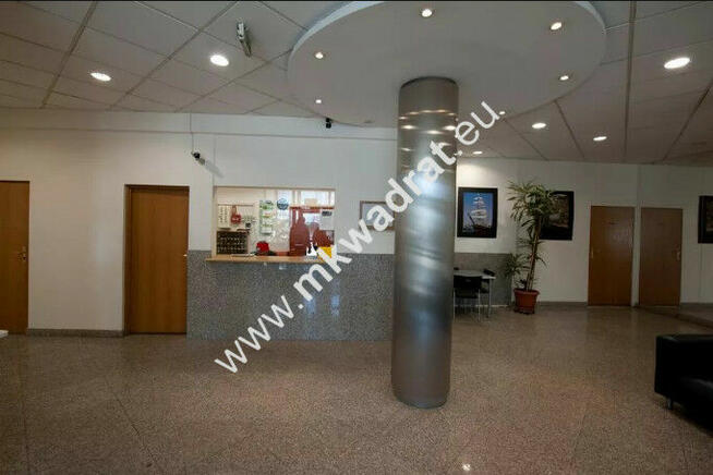 Blisko Galerii Mokotów powierzchnia biurowa.