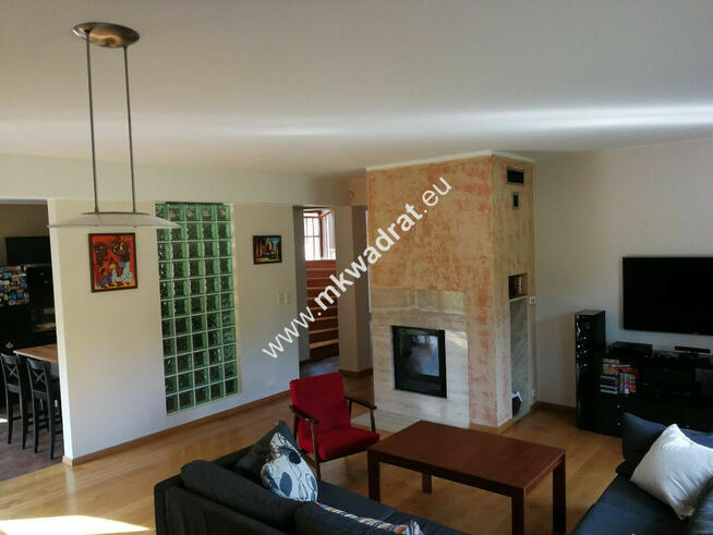 Rezydenja w otoczeniu lasu