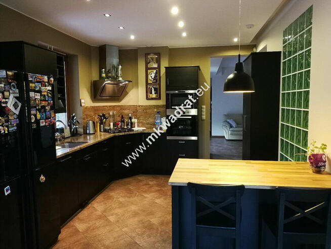 Rezydenja w otoczeniu lasu