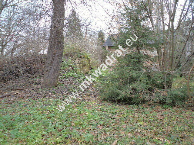 Atrakcyjna działka budowlana w centrum Jaktorowa