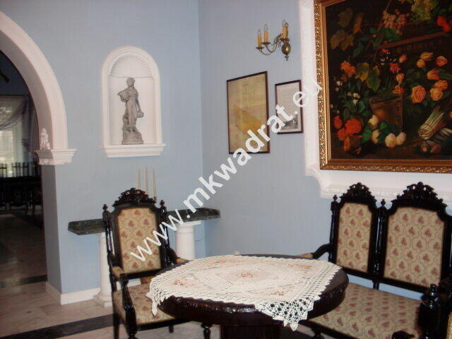 Żabia Wola zabytkowy dwór z XIX w. mkwadrat.eu