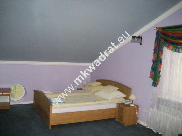 Żabia Wola zabytkowy dwór z XIX w. mkwadrat.eu