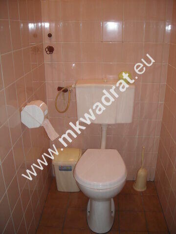 Lokal usługowo-biurowy w bardzo dobrej lokalizacji