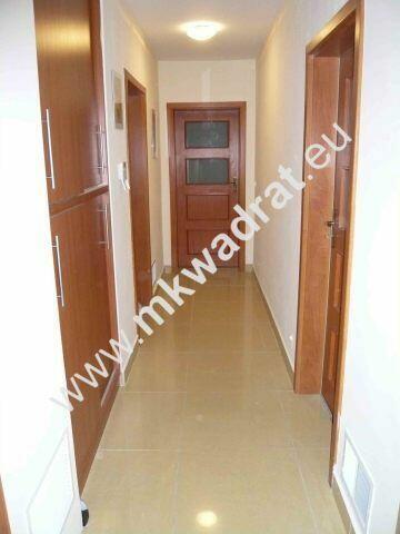 Dom parterowy z poddaszem do zaadaptowania