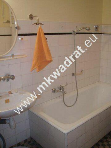 Dom parterowy+poddasze dla firmy lub rodziny