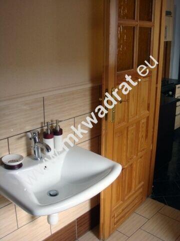 Dom z możliwością funkcji usługowo-produkcyjnej.