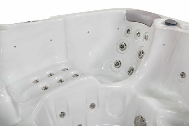 Wanna spa jacuzzi ogrodowe 6-os. Wellis Jupiter