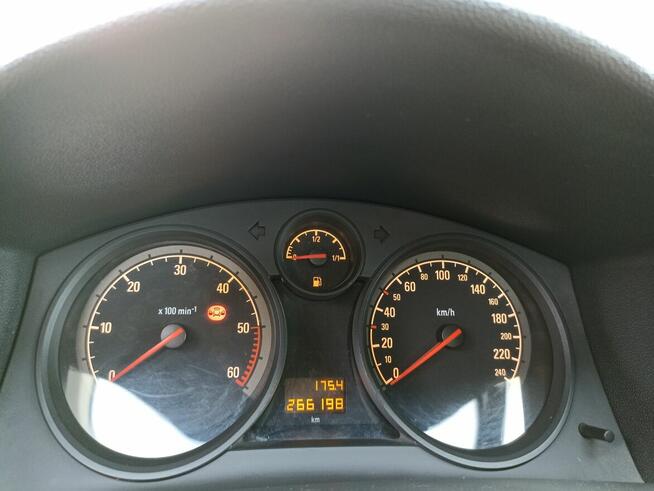 Opel Astra 1,7 2010