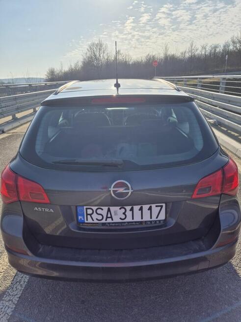 OPEL Astra Sports Tourer (kombi) - Sanok - sprzedam