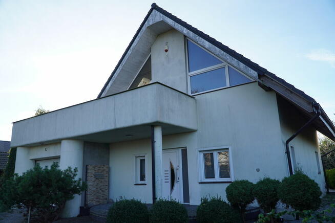 DOM WOLNOSTOJĄCY NIEDALEKO MORZA -Puck, okolice