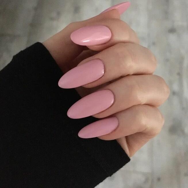 Manicure hybrydowy, paznokcie żelowe, pedicure, henna...