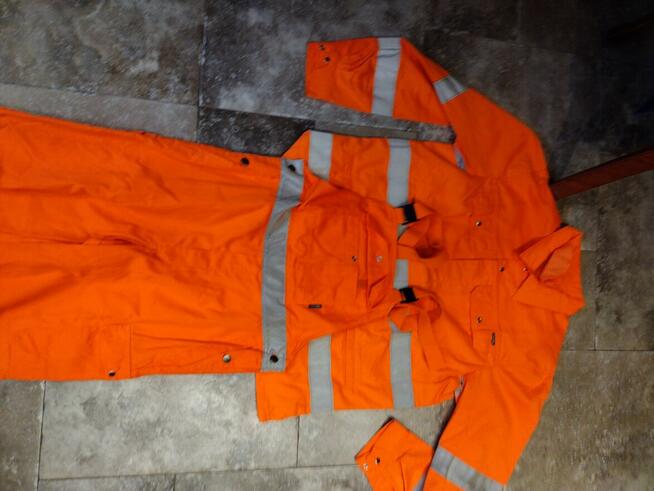 spodnie robocze z odblaskami