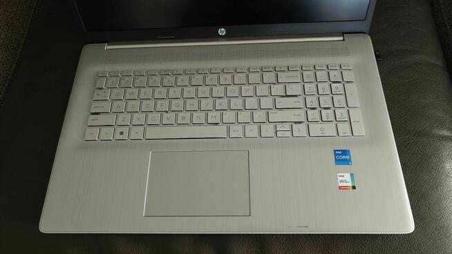 Laptop HP 17-cn1523nw