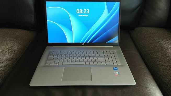 Laptop HP 17-cn1523nw