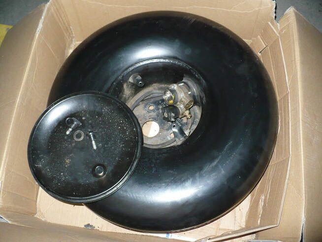 Zbiornik LPG 45l z pokrywą i wielozaworem Tomasetto