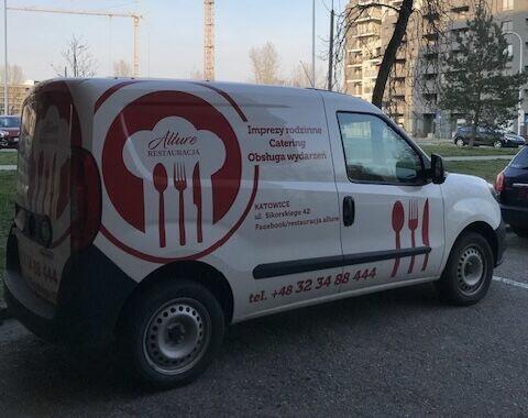 Odstąpię lokal, wyposażoną i działającą restaurację