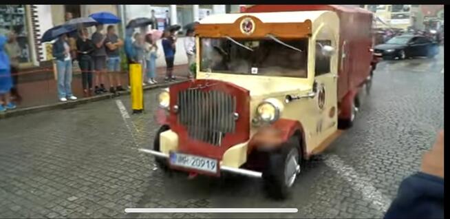 Polonez Track jedyna taka kawiarenka na kołach , food truck