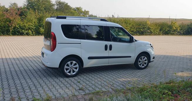 Fiat Doblo 1.4 T-jet 120 Lounge LPG