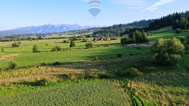 DZIAŁKA  W BIAŁCE TATRZAŃSKIEJ Z WIDOKIEM NA TATRY