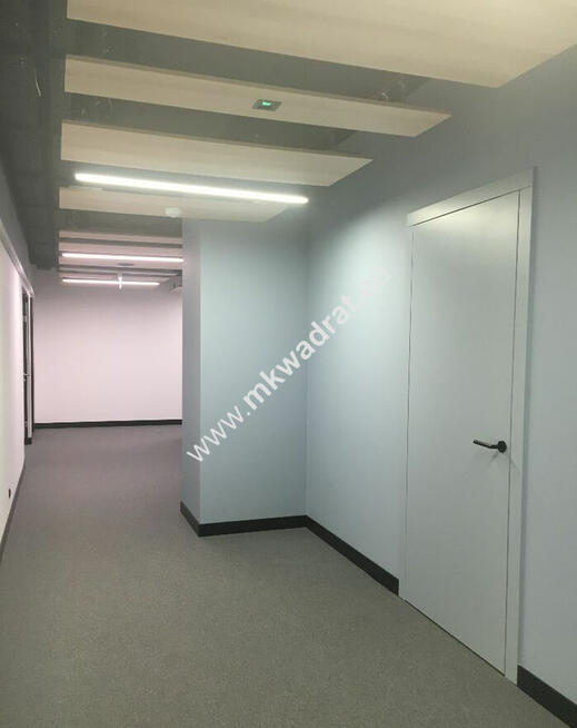 LUX 320m BIURO Z 3 GARAŻAMI w BIUROWCU PRZY METRZE