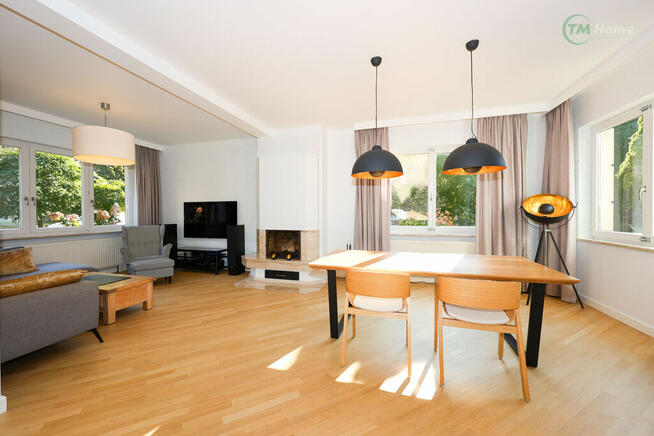 Dom na zamkniętym Osiedlu Kampinos.