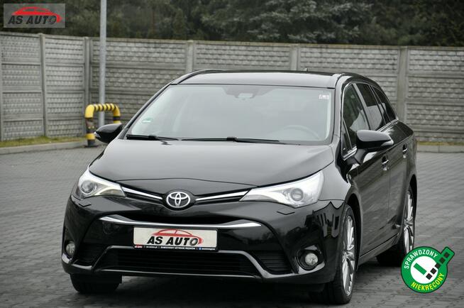 Toyota Avensis 1,8VVTi 147KM Executive/SerwisASO/BiXenon/Kamera/Ledy/Navi/Panorama