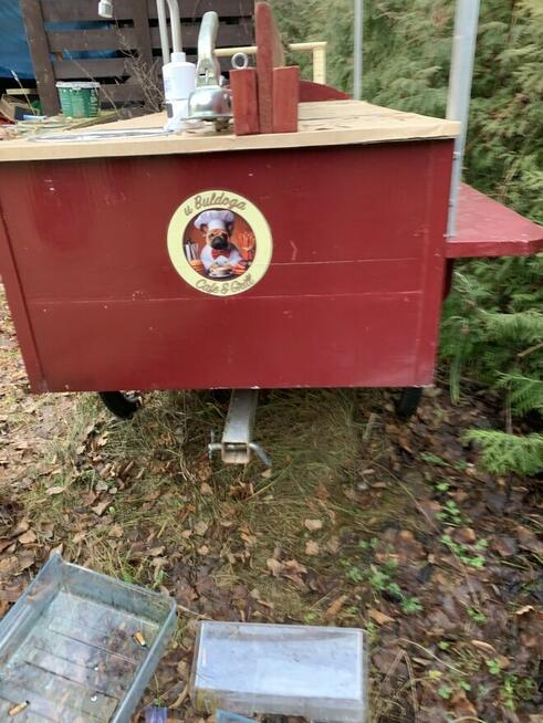 Riksza wózek na lody lub kawiarenka rower gastronomiczny