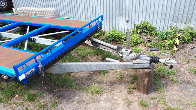 Przyczepa 2 tony DMC.