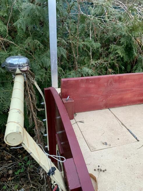 Riksza wózek na lody lub kawiarenka rower gastronomiczny