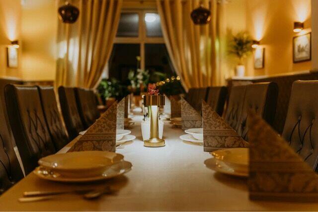 Odstąpię lokal, wyposażoną i działającą restaurację