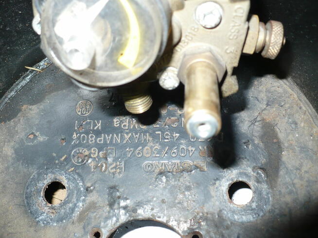 Zbiornik LPG 45l z pokrywą i wielozaworem Tomasetto