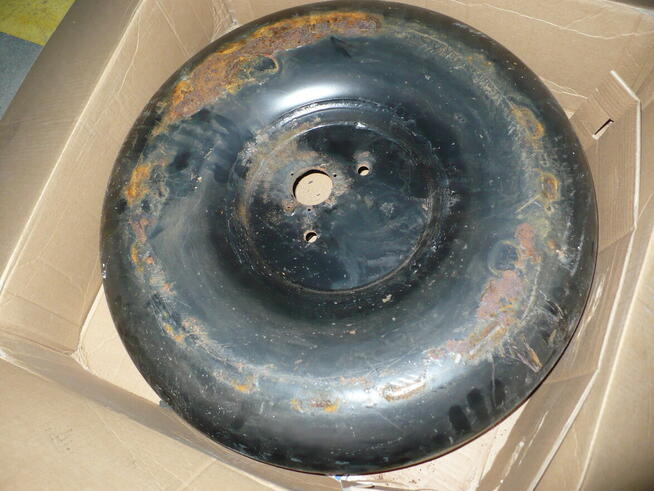 Zbiornik LPG 45l z pokrywą i wielozaworem Tomasetto