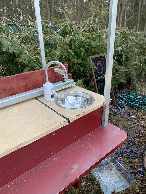 Riksza wózek na lody lub kawiarenka rower gastronomiczny