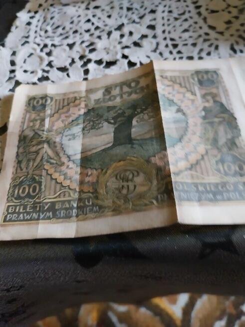 Monety banknoty