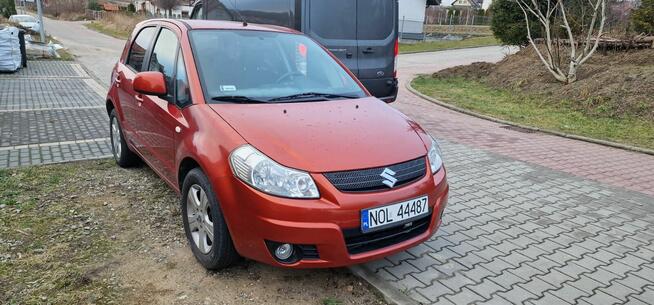 Sprzedam Suzuki SX4 1,6 Benz. 2011r.