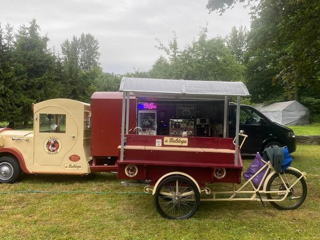 Polonez Track jedyna taka kawiarenka na kołach , food truck