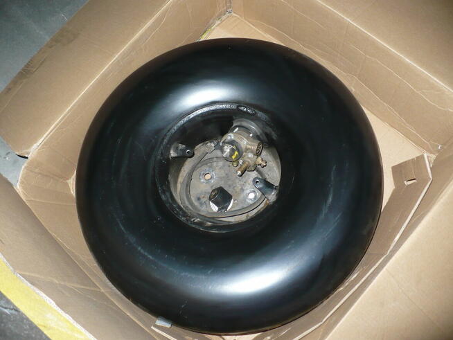 Zbiornik LPG 45l z pokrywą i wielozaworem Tomasetto