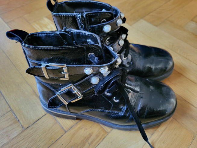 GLANY (36) Cool Club Czarne, ocieplane. Dł. wkł. 22,5cm