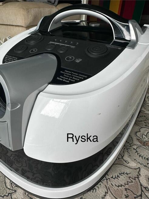 Odkurzacz Bosch Aqua Wash & Clean