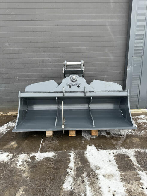 Łyżka skarpowa hydrauliczna 180cm 11-14t